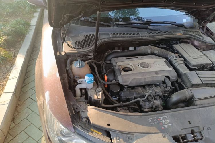 Used Skoda Superb 2013 1.8TSI Automatic Yashi Edition Engine Bay Right