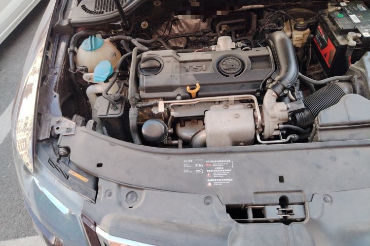 Used Skoda Superb 2013 1.4TSI DSG Sport Edition Engine Bay Right
