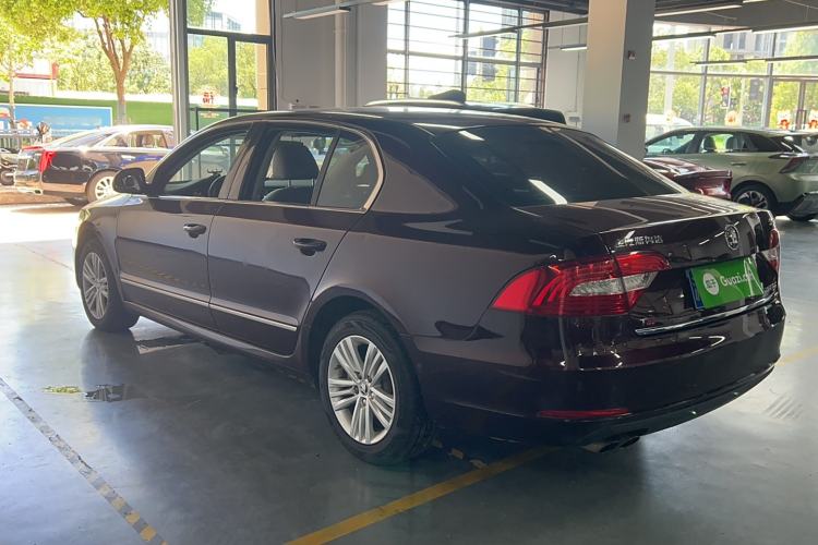 Used Skoda Superb 2013 1.8TSI Automatic Yashi Edition Exterior 10