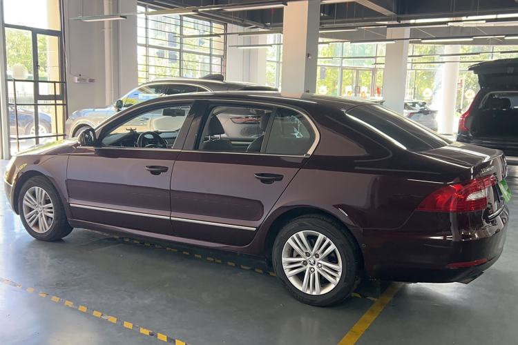 Used Skoda Superb 2013 1.8TSI Automatic Yashi Edition Exterior 11