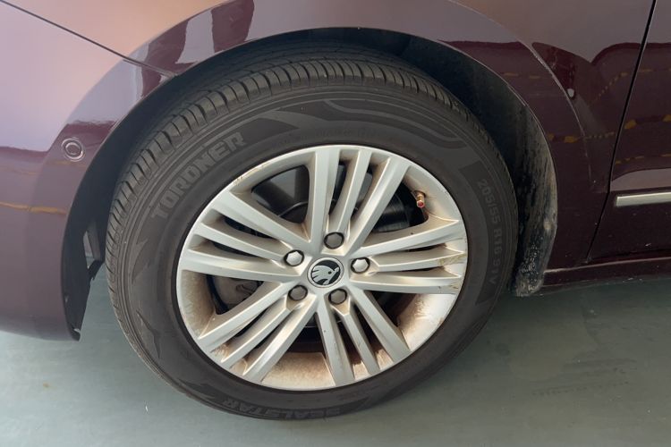 Used Skoda Superb 2013 1.8TSI Automatic Yashi Edition Exterior 2