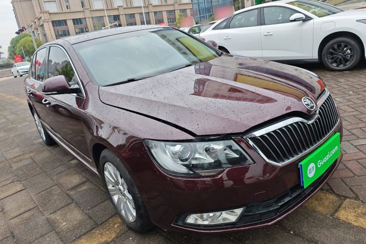 Used Skoda Superb 2013 1.4TSI Manual Shengshi Edition Exterior 2