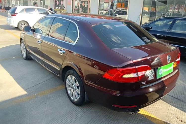 Used Skoda Superb 2013 1.4TSI DSG Sport Edition Exterior 2