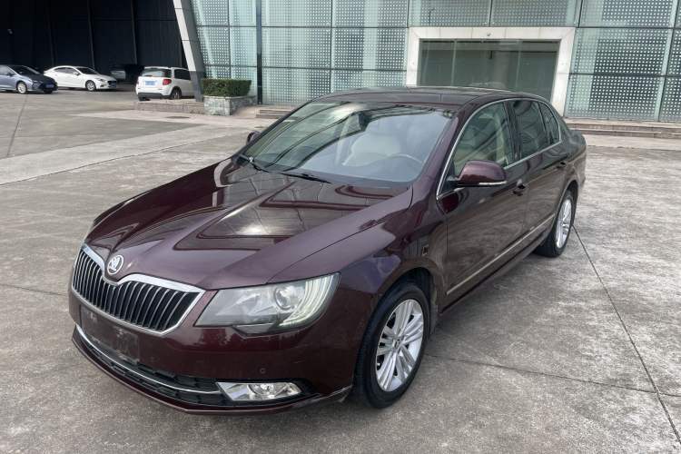 Used Skoda Superb 2013 2.0 TSI DSG Luxury Edition Exterior 3