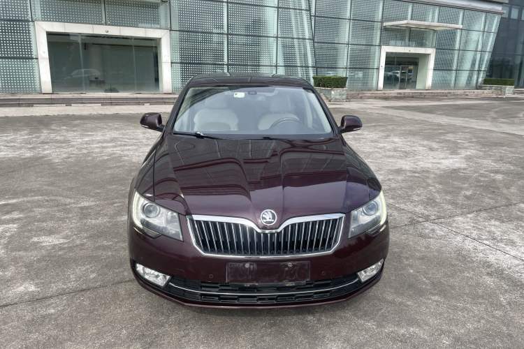 Used Skoda Superb 2013 2.0 TSI DSG Luxury Edition Exterior 4