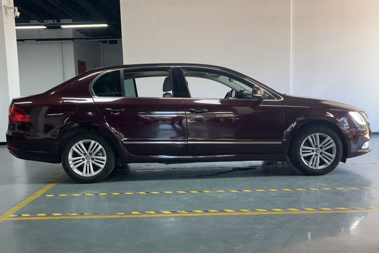 Used Skoda Superb 2013 1.8TSI Automatic Yashi Edition Exterior 6