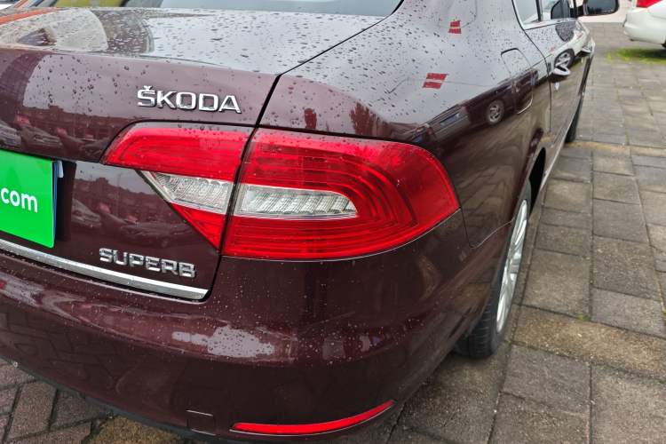 Used Skoda Superb 2013 1.4TSI Manual Shengshi Edition Exterior 6