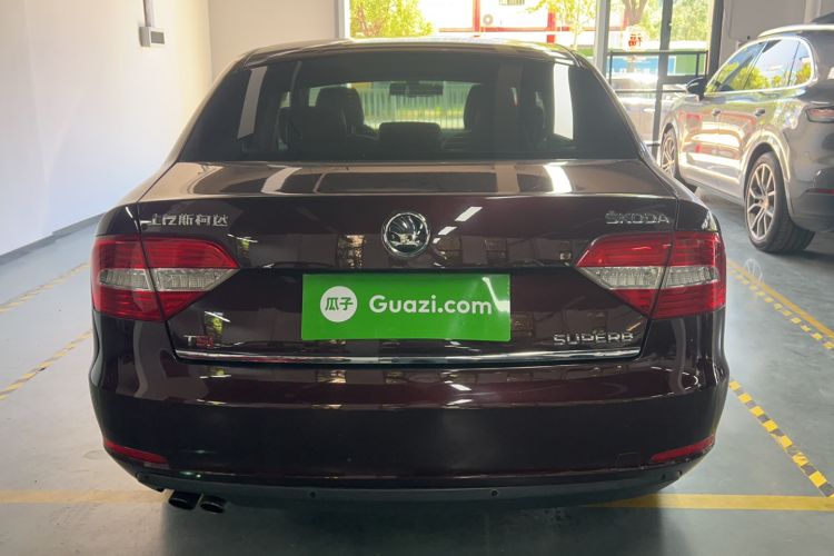 Used Skoda Superb 2013 1.8TSI Automatic Yashi Edition Exterior 9