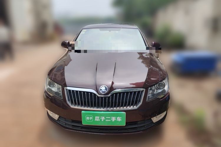 Used Skoda Superb 2013 1.4TSI Manual Shengshi Edition Front