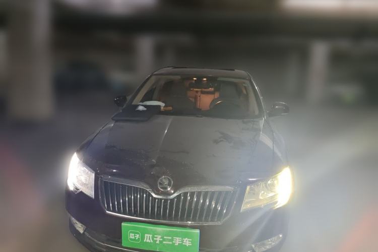 Used Skoda Superb 2013 1.8TSI Automatic Yashi Edition Front