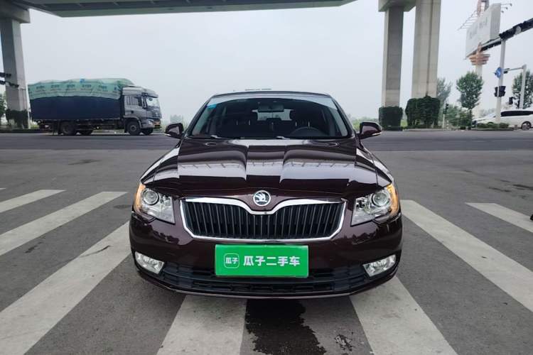 Used Skoda Superb 2013 1.4TSI DSG Sport Edition Front