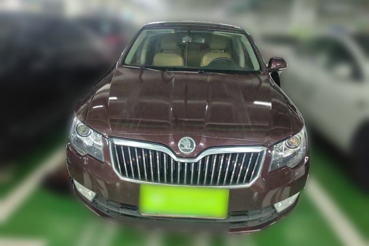Used Skoda Superb 2013 1.4TSI Manual Shengshi Edition Front