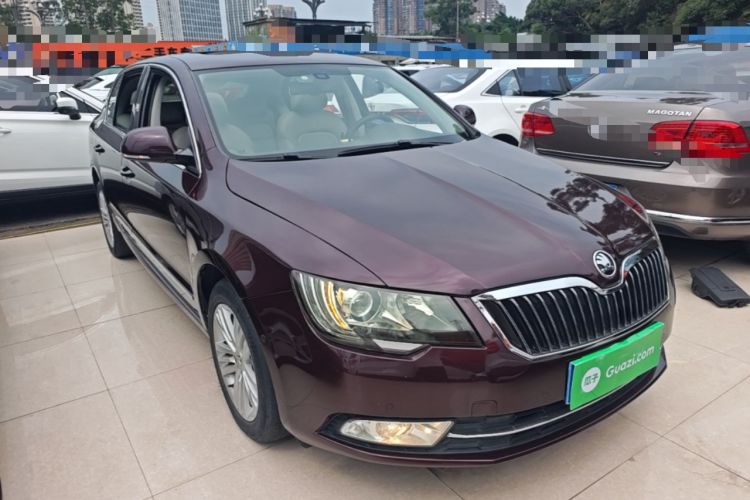 Used Skoda Superb 2013 1.8TSI Automatic Yashi Edition Front Right 45 Deg