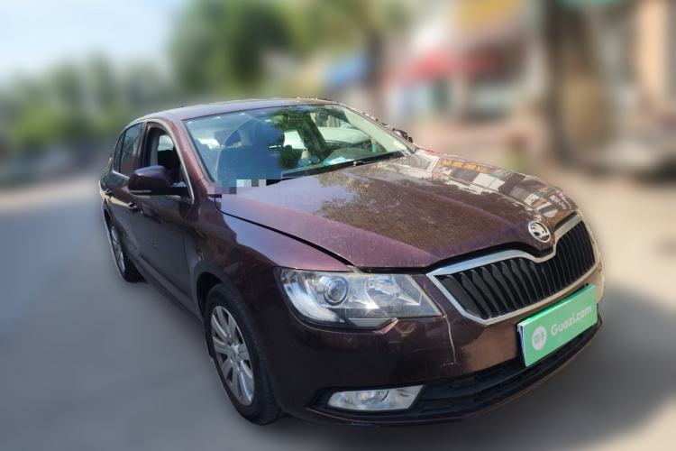Used Skoda Superb 2013 1.4TSI Manual Shengshi Edition Front Right 45 Deg
