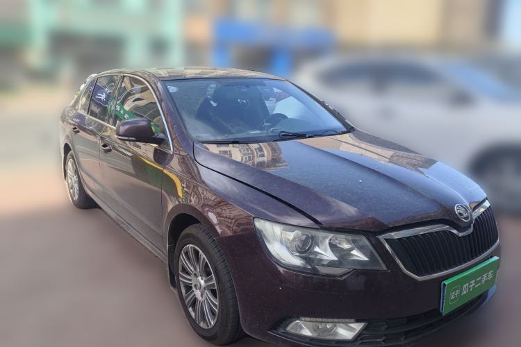 Used Skoda Superb 2013 1.4TSI DSG Sport Edition Front Right 45 Deg
