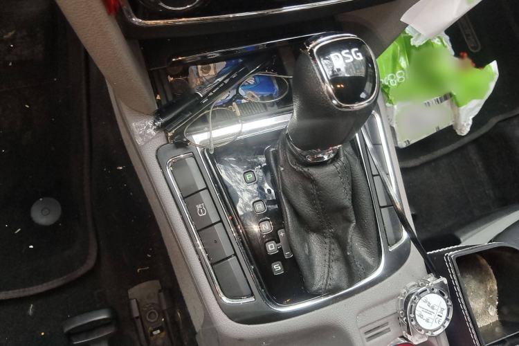 Used Skoda Superb 2013 1.4TSI DSG Sport Edition Gear Lever