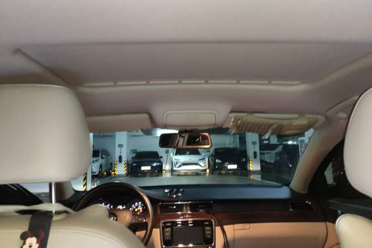 Used Skoda Superb 2013 1.8TSI Automatic MingShi Edition Headliner
