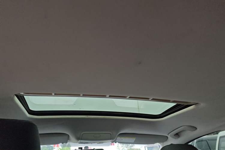 Used Skoda Superb 2013 1.4TSI Manual Shengshi Edition Headliner