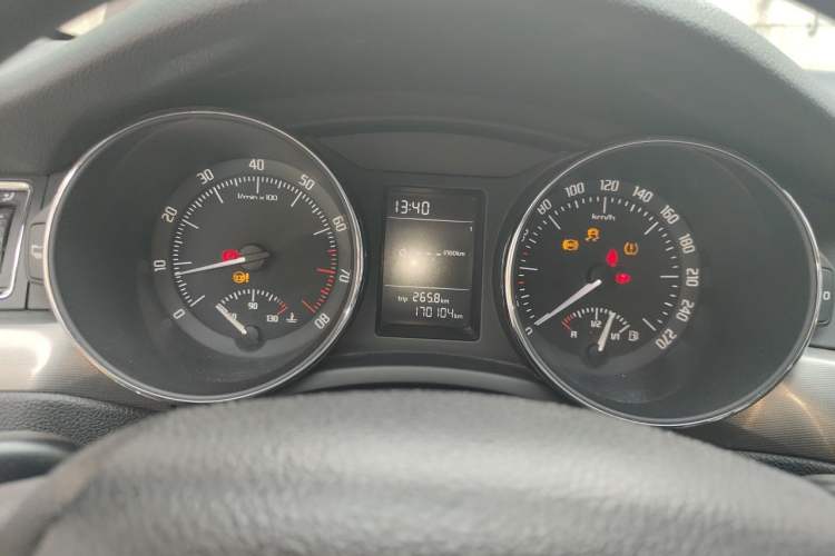 Used Skoda Superb 2013 1.4TSI Manual Shengshi Edition Instrument Cluster