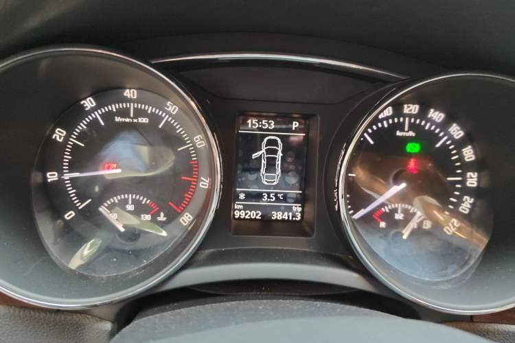 Used Skoda Superb 2013 1.8TSI Automatic MingShi Edition Instrument Cluster
