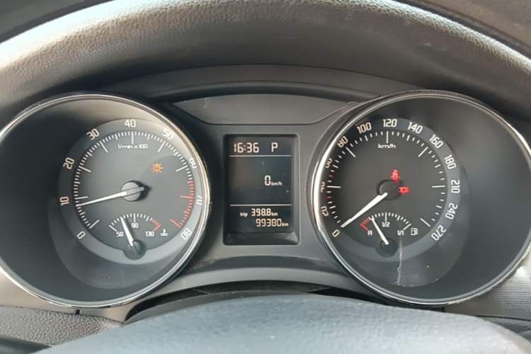 Used Skoda Superb 2013 1.4TSI DSG Sport Edition Instrument Cluster