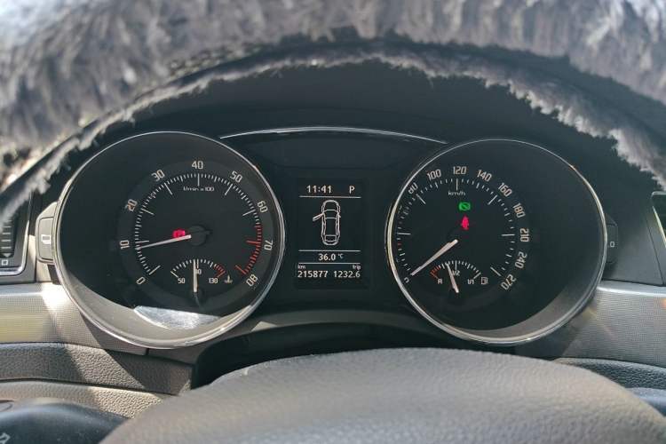 Used Skoda Superb 2013 1.4 TSI DSG Prestige Edition Instrument Cluster