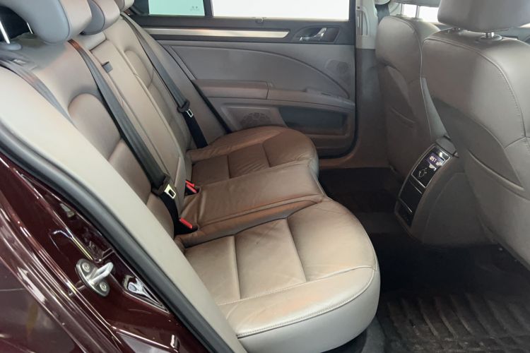 Used Skoda Superb 2013 1.8TSI Automatic Yashi Edition Interior 3