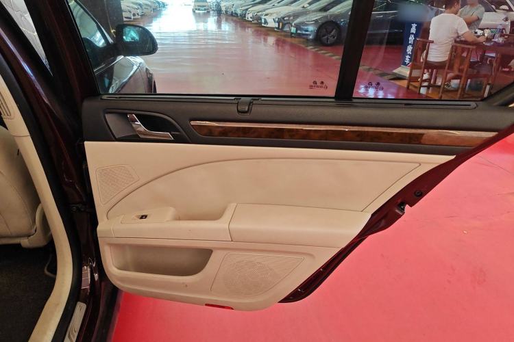 Used Skoda Superb 2013 2.0 TSI DSG Luxury Edition Interior 6