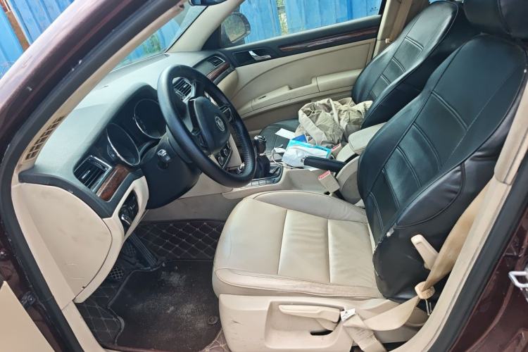 Used Skoda Superb 2013 1.8 TSI Manual MingShi Edition Left Front Seat