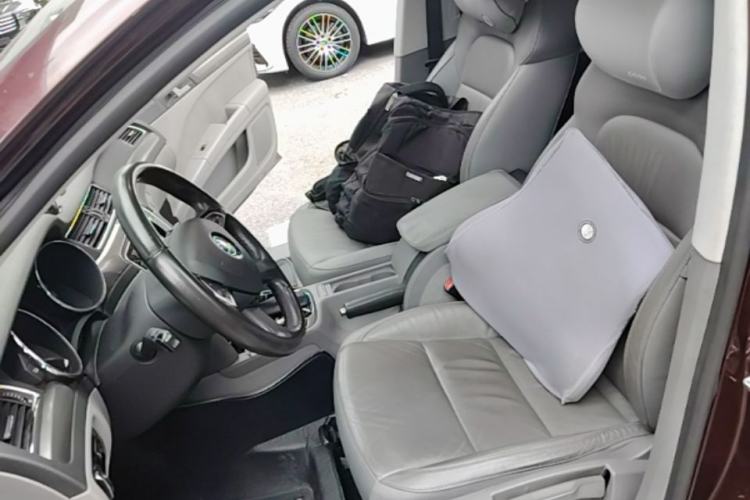 Used Skoda Superb 2013 1.8TSI Automatic MingShi Edition Left Front Seat