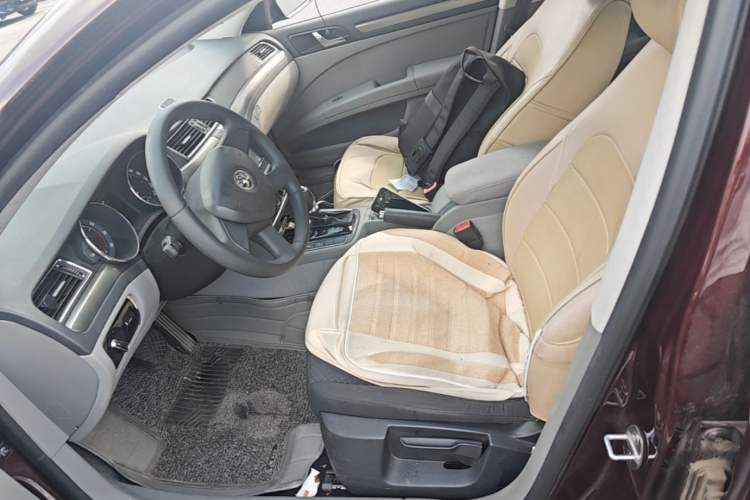 Used Skoda Superb 2013 1.4TSI DSG Sport Edition Left Front Seat