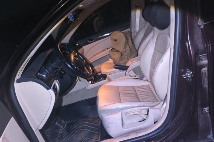 Used Skoda Superb 2013 1.8TSI Automatic MingShi Edition Left Front Seat