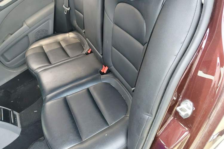 Used Skoda Superb 2013 1.4TSI DSG Sport Edition Left Rear Seat