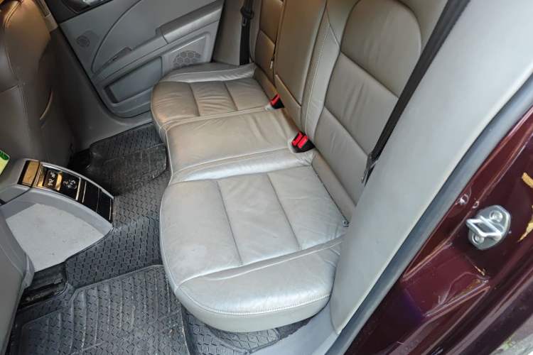 Used Skoda Superb 2013 1.8TSI Automatic MingShi Edition Left Rear Seat