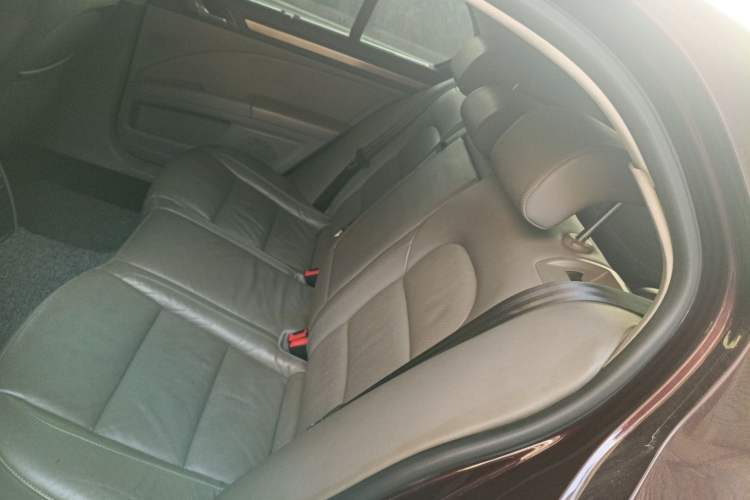 Used Skoda Superb 2013 1.8TSI Automatic Yashi Edition Left Rear Seat
