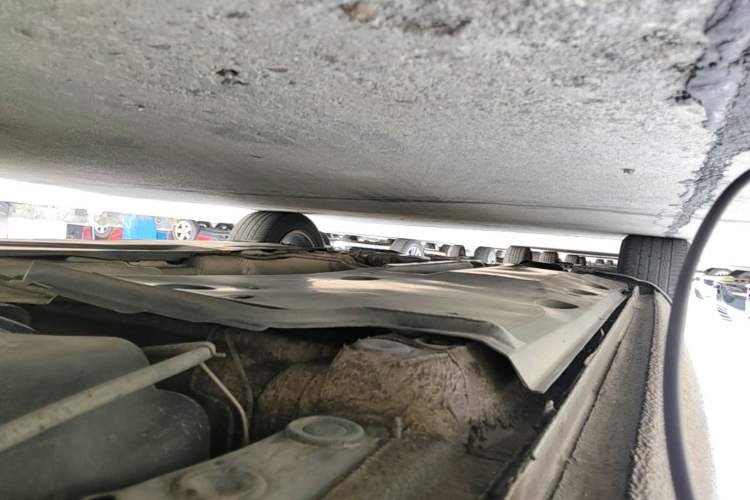 Used Skoda Superb 2013 1.4TSI DSG Sport Edition Left Side Sill