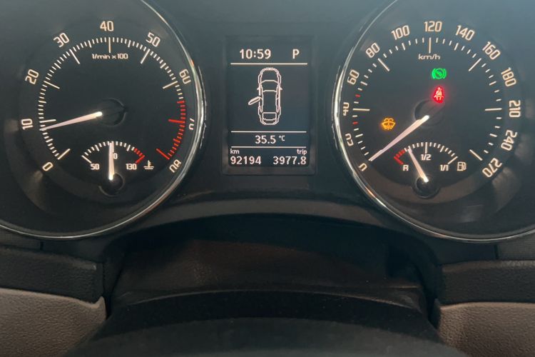 Used Skoda Superb 2013 1.8TSI Automatic Yashi Edition Odometer Close Up