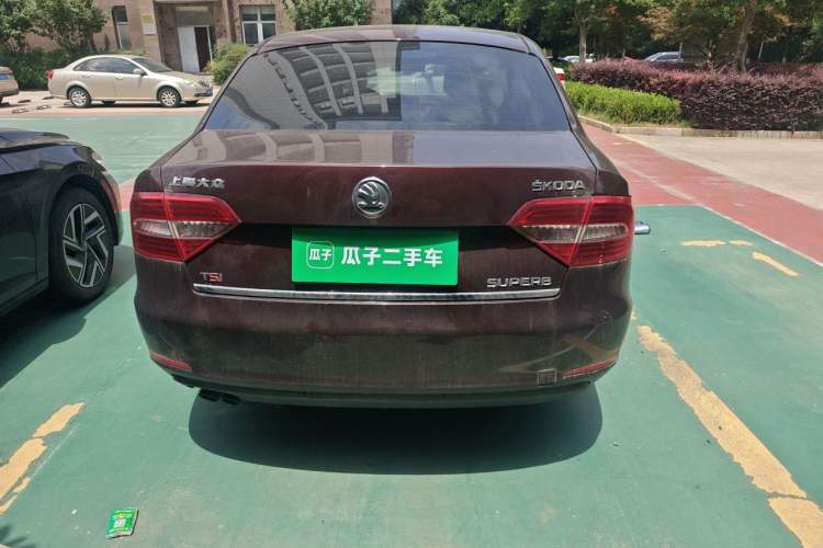 Used Skoda Superb 2013 1.8TSI Automatic Yashi Edition Rear