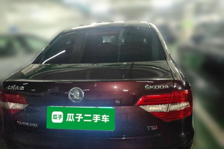 Used Skoda Superb 2013 1.4TSI Manual Shengshi Edition Rear