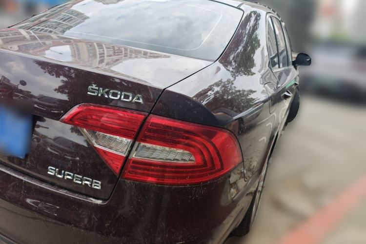 Used Skoda Superb 2013 1.4TSI DSG Sport Edition Rear Right 45 Deg