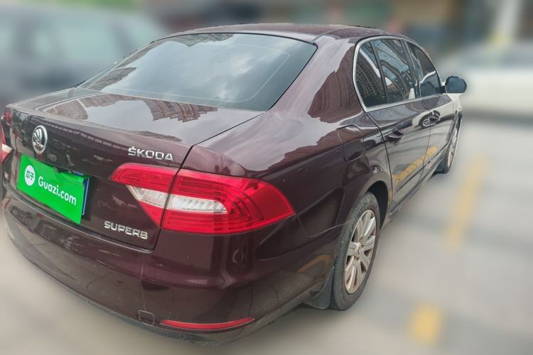 Used Skoda Superb 2013 1.4TSI DSG Sport Edition Rear Right 45 Deg