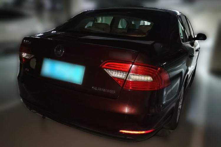 Used Skoda Superb 2013 1.8TSI Automatic MingShi Edition Rear Right 45 Deg