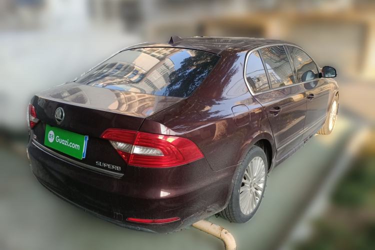 Used Skoda Superb 2013 1.8TSI Automatic Yashi Edition Rear Right 45 Deg
