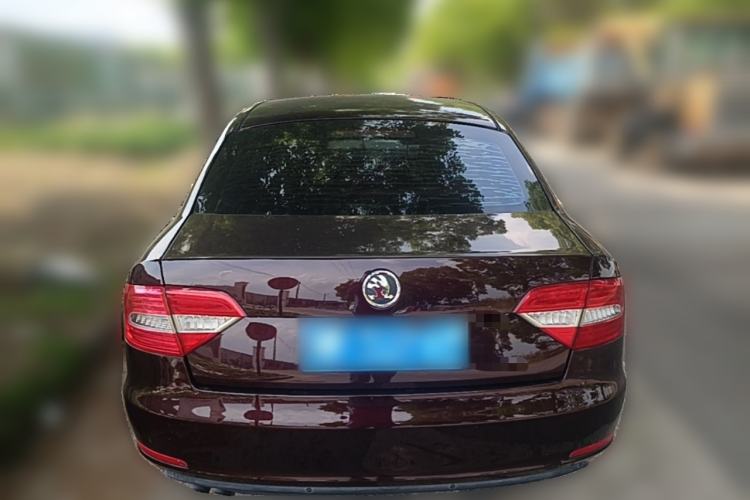 Used Skoda Superb 2013 1.4TSI Manual Shengshi Edition Rear