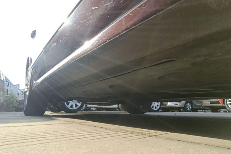 Used Skoda Superb 2013 1.4TSI DSG Sport Edition Right Side Sill