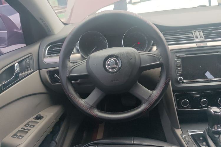 Used Skoda Superb 2013 1.4TSI DSG Sport Edition Steering Wheel