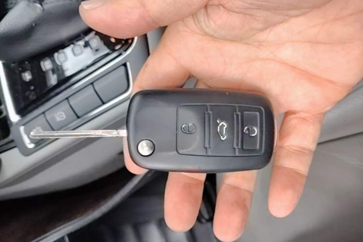 Used Skoda Superb 2013 1.8TSI Automatic MingShi Edition Vehicle Key