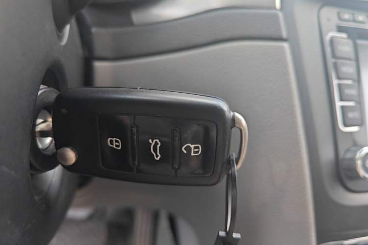 Used Skoda Superb 2013 1.4TSI DSG Sport Edition Vehicle Key
