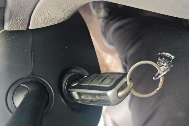 Used Skoda Superb 2013 1.8TSI Automatic Yashi Edition Vehicle Key