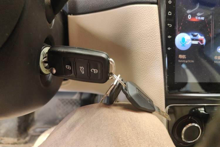 Used Skoda Superb 2013 1.8TSI Automatic MingShi Edition Vehicle Key